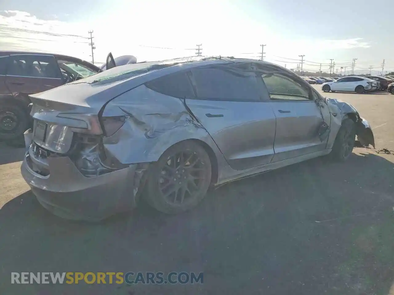 3 Photograph of a damaged car 5YJ3E1EB1SF050635 TESLA MODEL 3 2025
