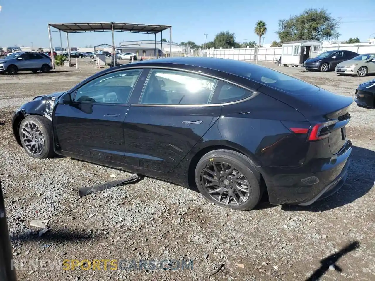 2 Photograph of a damaged car 5YJ3E1EB1SF920996 TESLA MODEL 3 2025