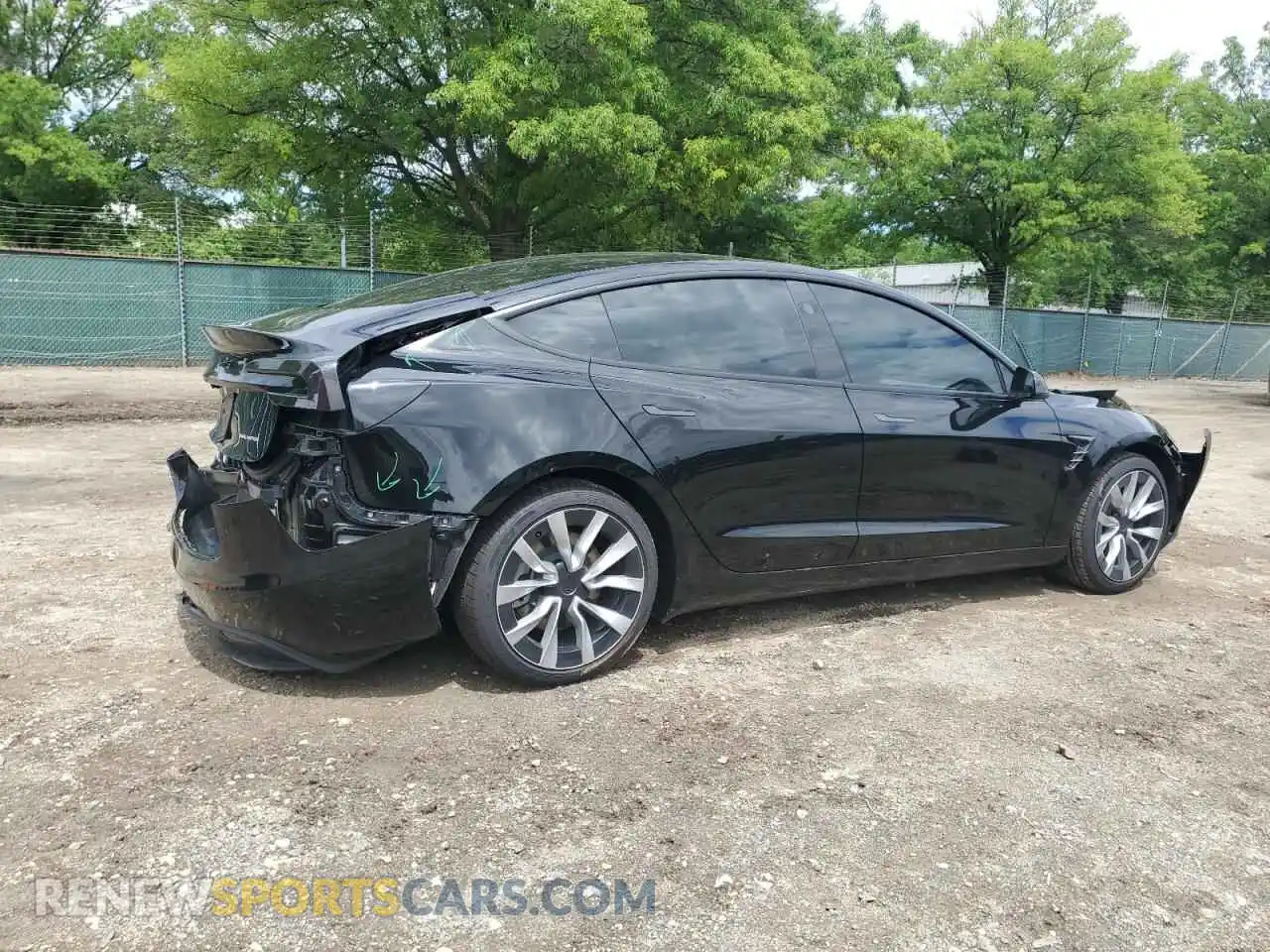 3 Photograph of a damaged car 5YJ3E1EB1SF932632 TESLA MODEL 3 2025