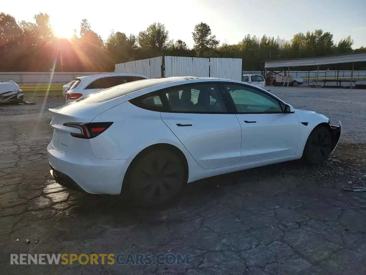 3 Photograph of a damaged car 5YJ3E1EB5SF010283 TESLA MODEL 3 2025