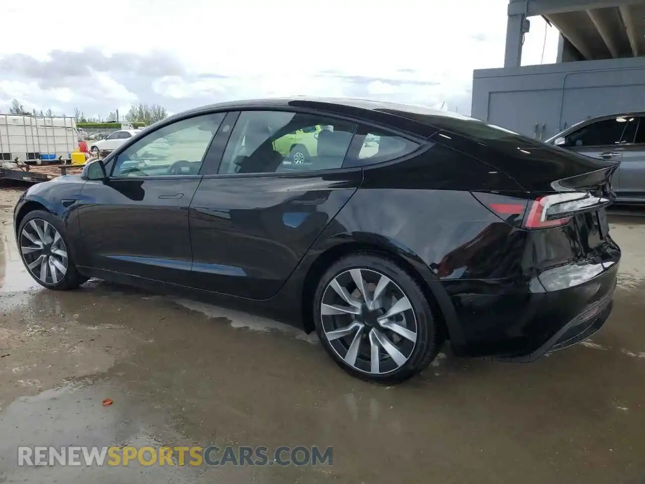 2 Photograph of a damaged car 5YJ3E1EB5SF890028 TESLA MODEL 3 2025