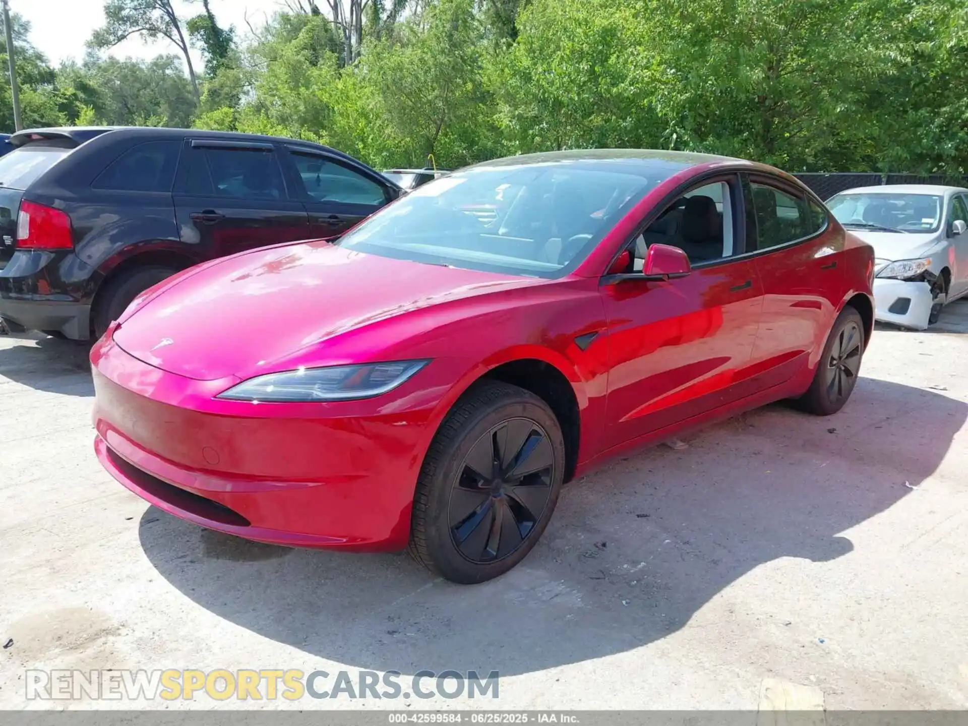2 Фотография поврежденного автомобиля 5YJ3E1EB5SF951846 TESLA MODEL 3 2025