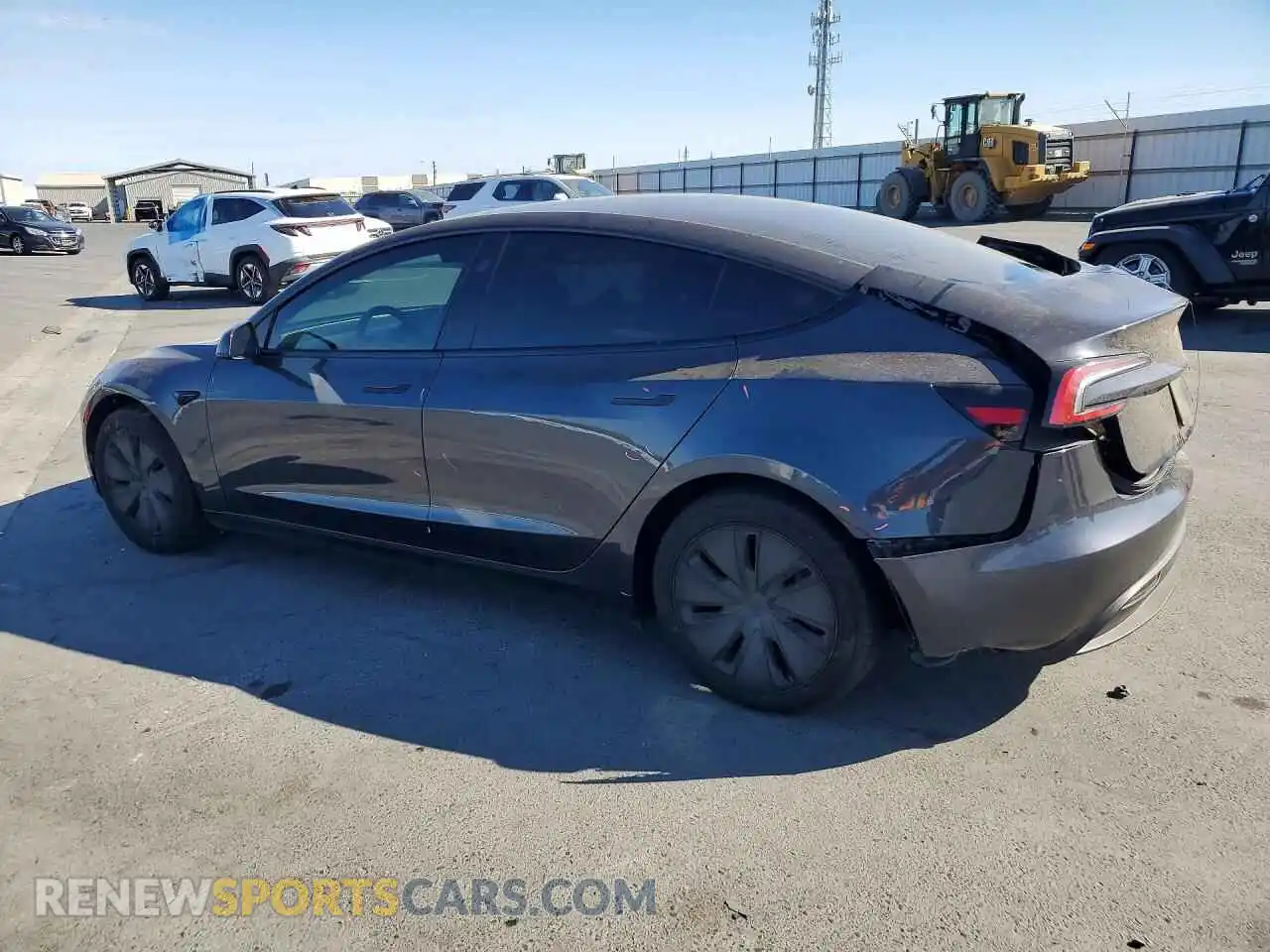 2 fotografías del automóvil dañado 5YJ3E1EB6SF015637 TESLA MODEL 3 2025
