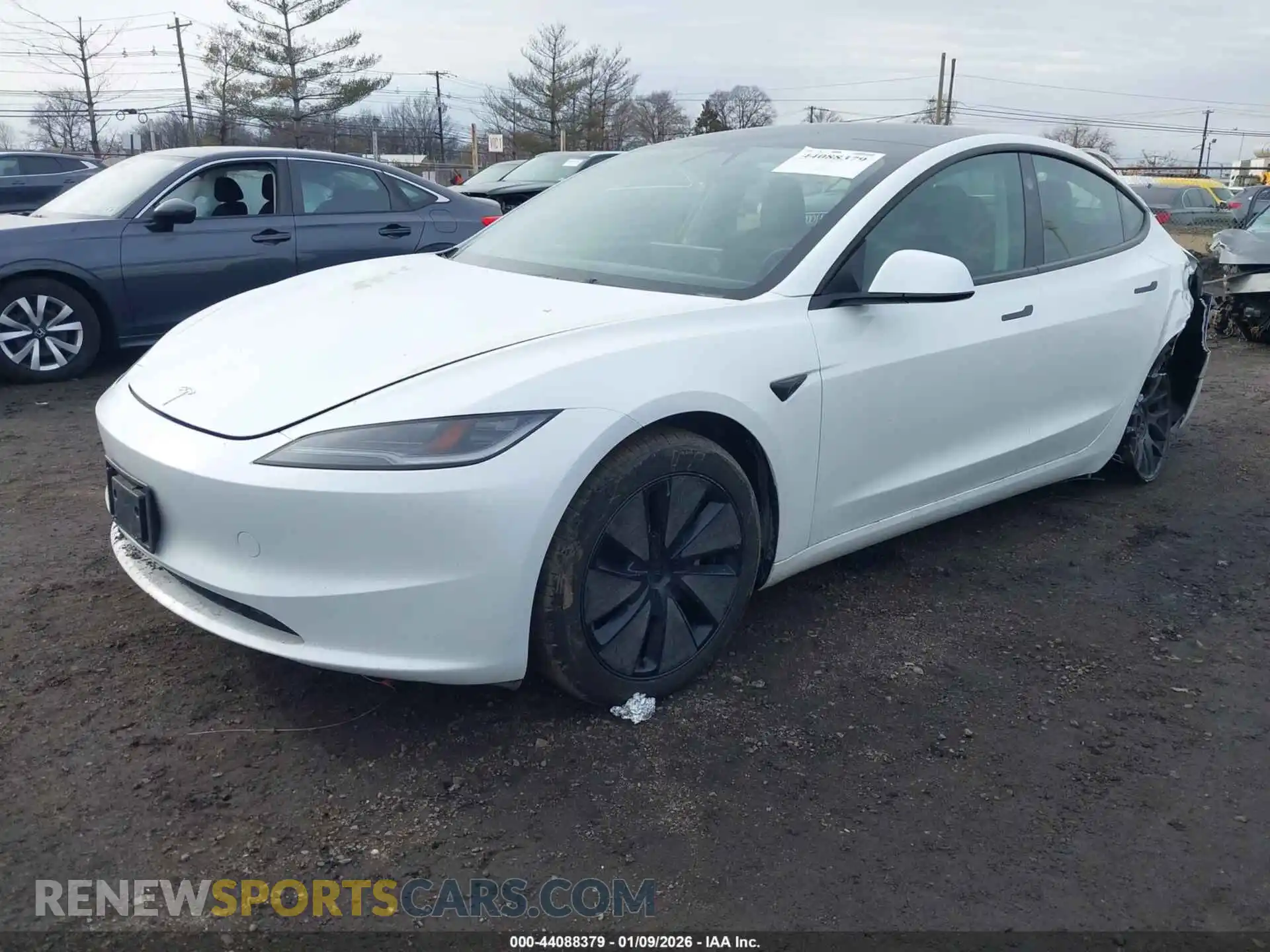 2 fotografías del automóvil dañado 5YJ3E1EB6SF918760 TESLA MODEL 3 2025