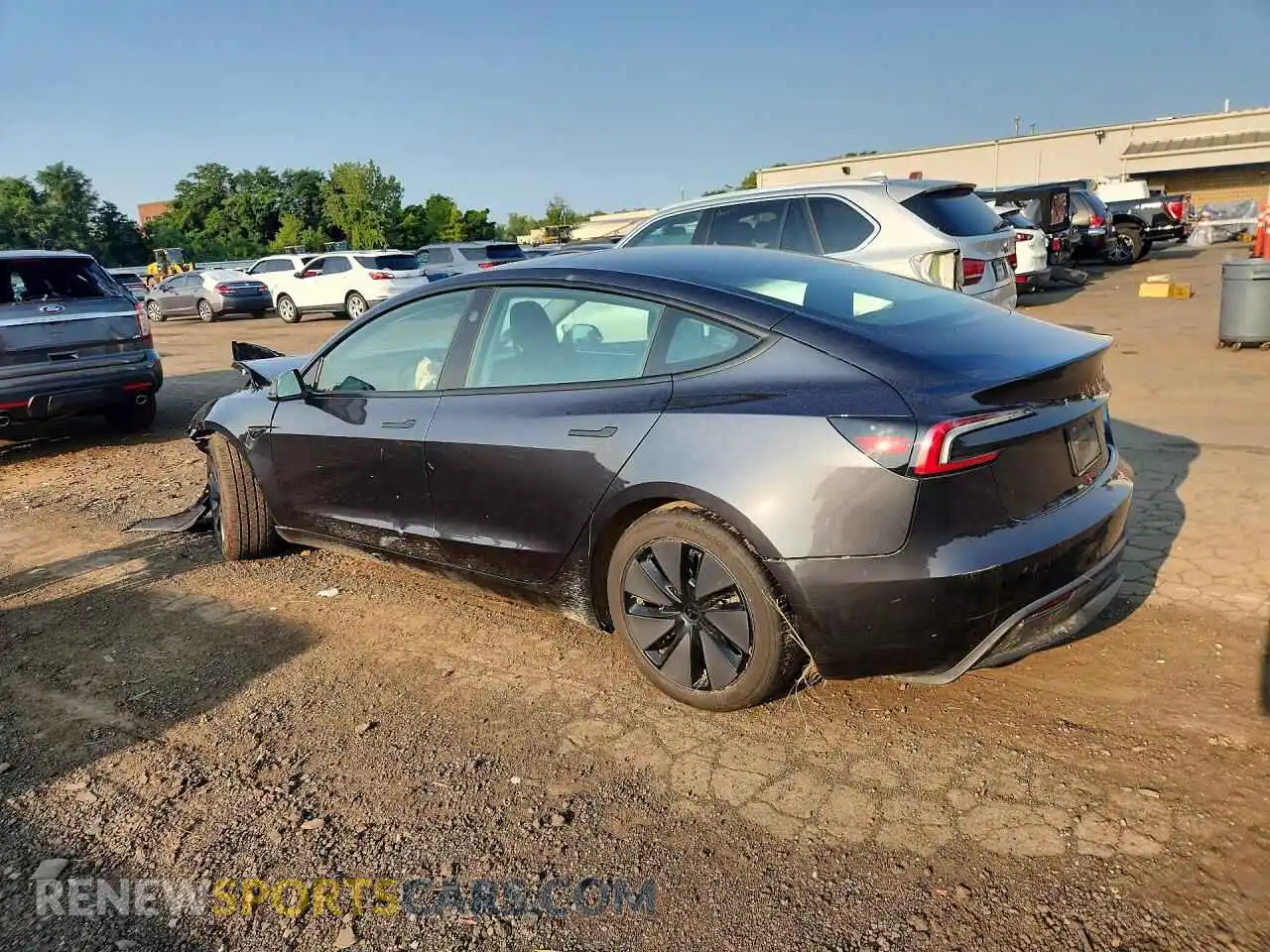 2 Фотография поврежденного автомобиля 5YJ3E1EB6SF929905 TESLA MODEL 3 2025