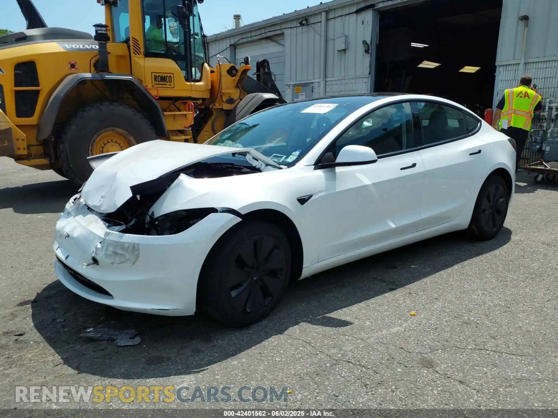 2 Photograph of a damaged car 5YJ3E1EB7SF931422 TESLA MODEL 3 2025