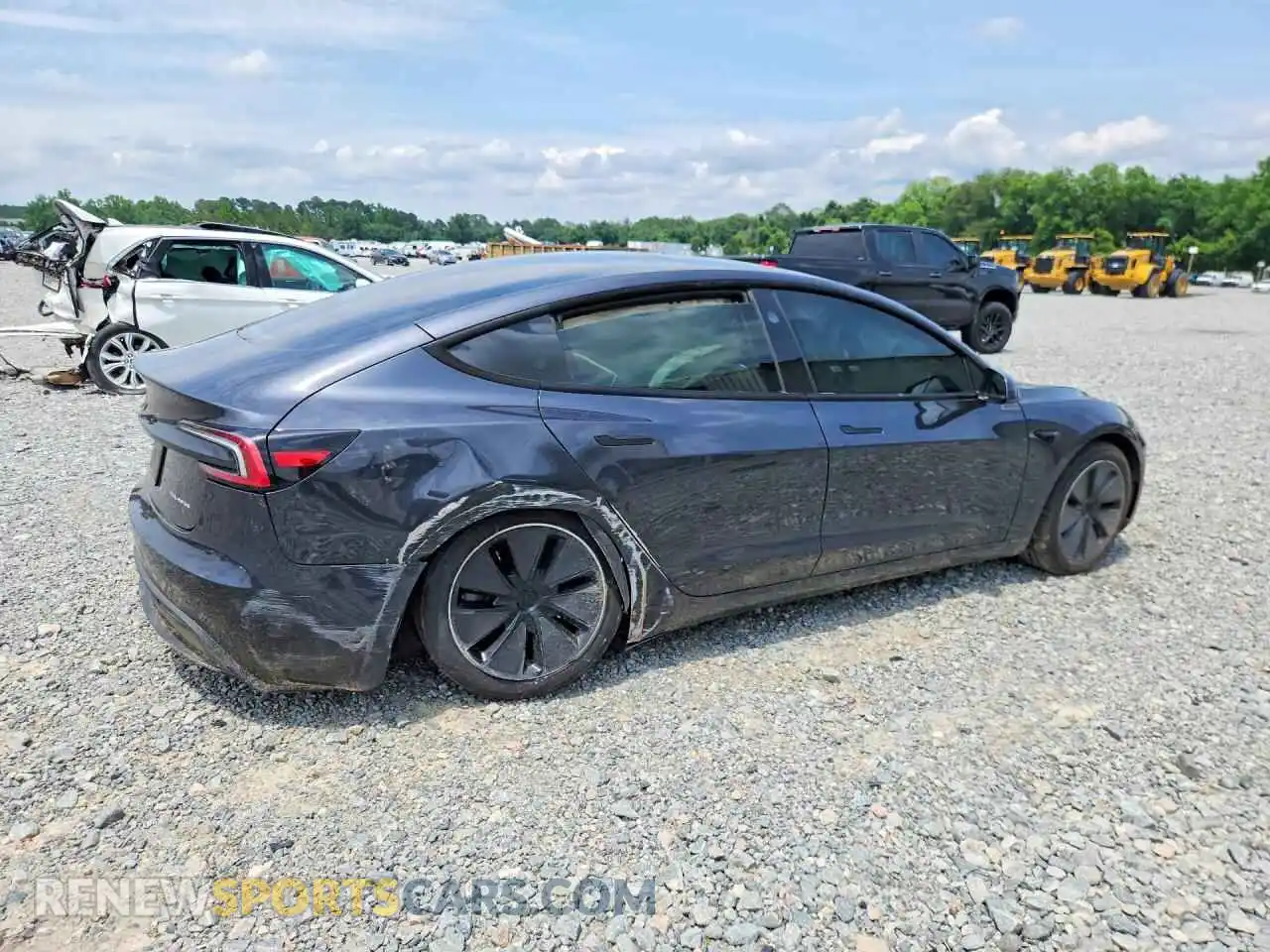 3 Photograph of a damaged car 5YJ3E1EB7SF942064 TESLA MODEL 3 2025