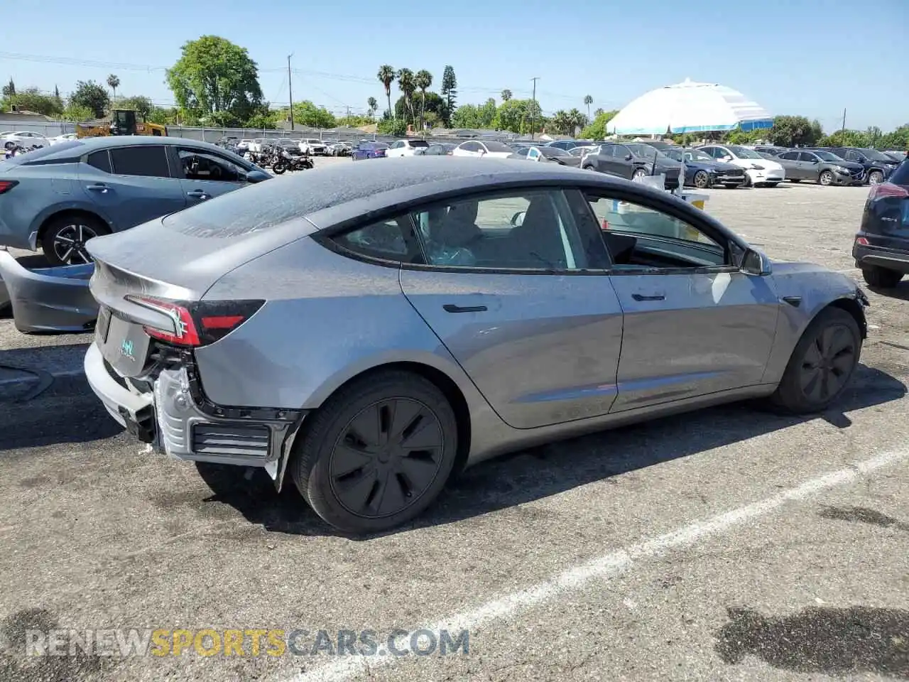 3 Photograph of a damaged car 5YJ3E1EB8SF876091 TESLA MODEL 3 2025