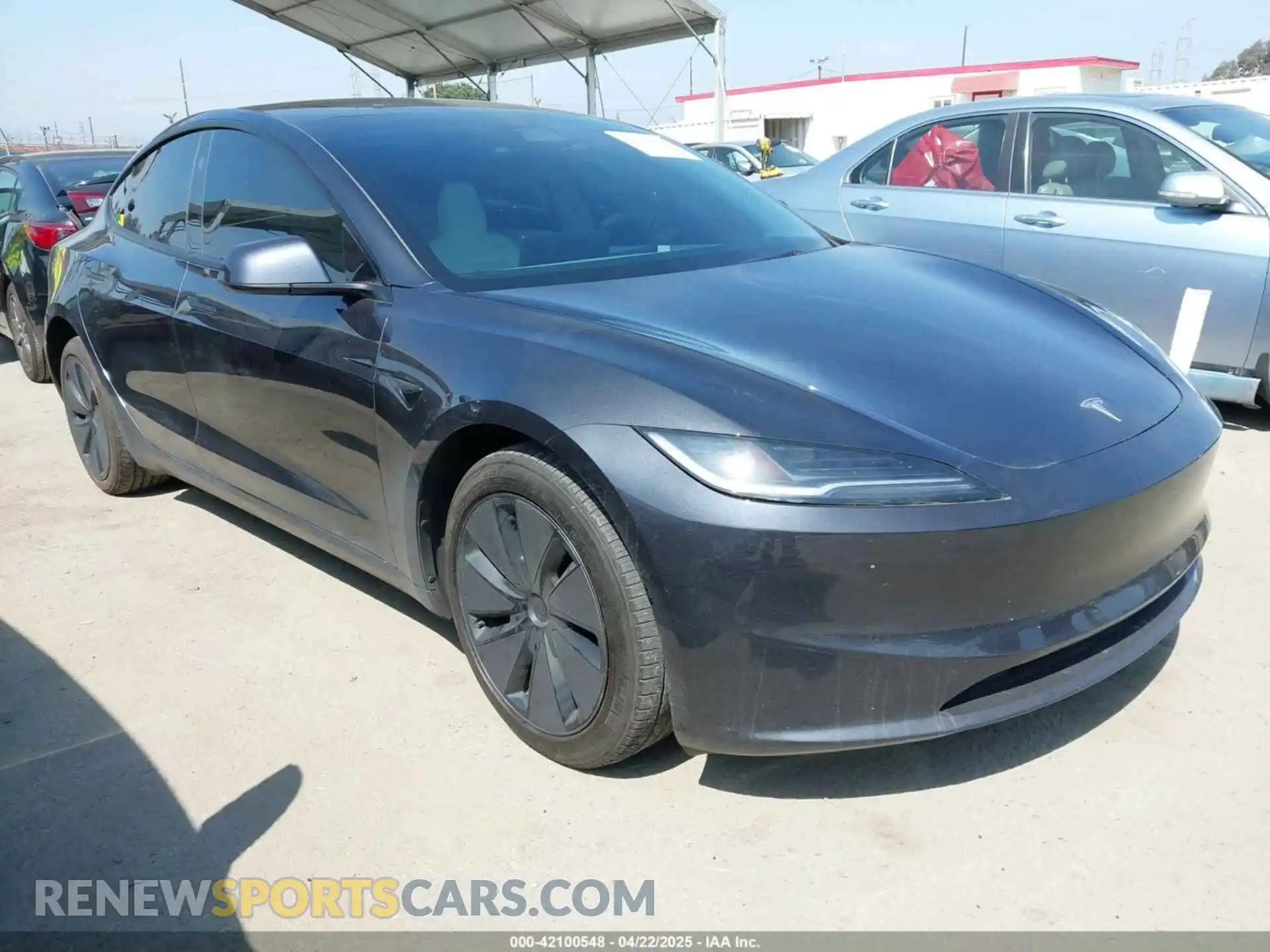 1 Photograph of a damaged car 5YJ3E1EB8SF877256 TESLA MODEL 3 2025