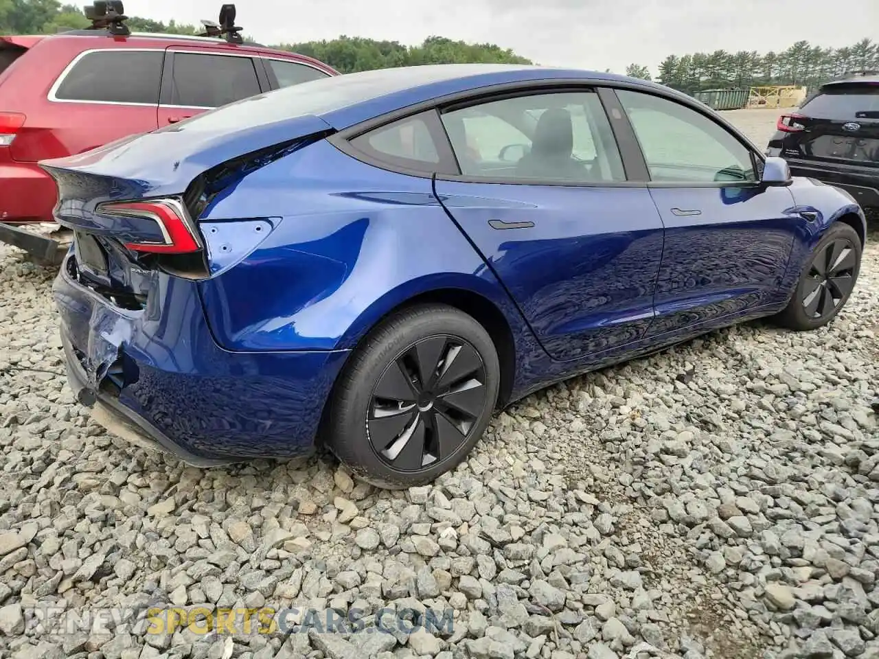 3 Photograph of a damaged car 5YJ3E1EB8SF882845 TESLA MODEL 3 2025