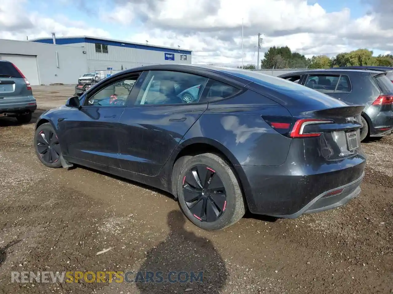 2 fotografías del automóvil dañado 5YJ3E1EB8SF895806 TESLA MODEL 3 2025