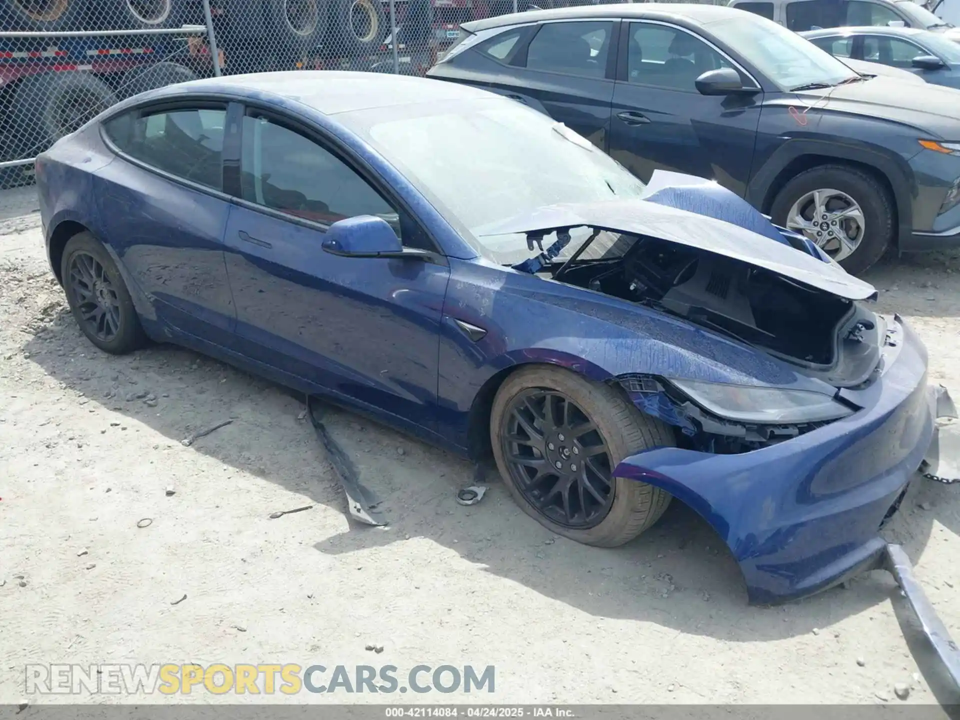 1 Photograph of a damaged car 5YJ3E1EB9SF940283 TESLA MODEL 3 2025