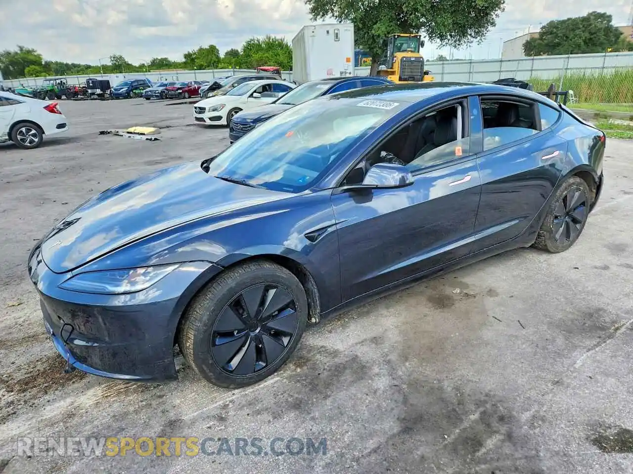 1 Фотография поврежденного автомобиля 5YJ3E1EBXSF884130 TESLA MODEL 3 2025