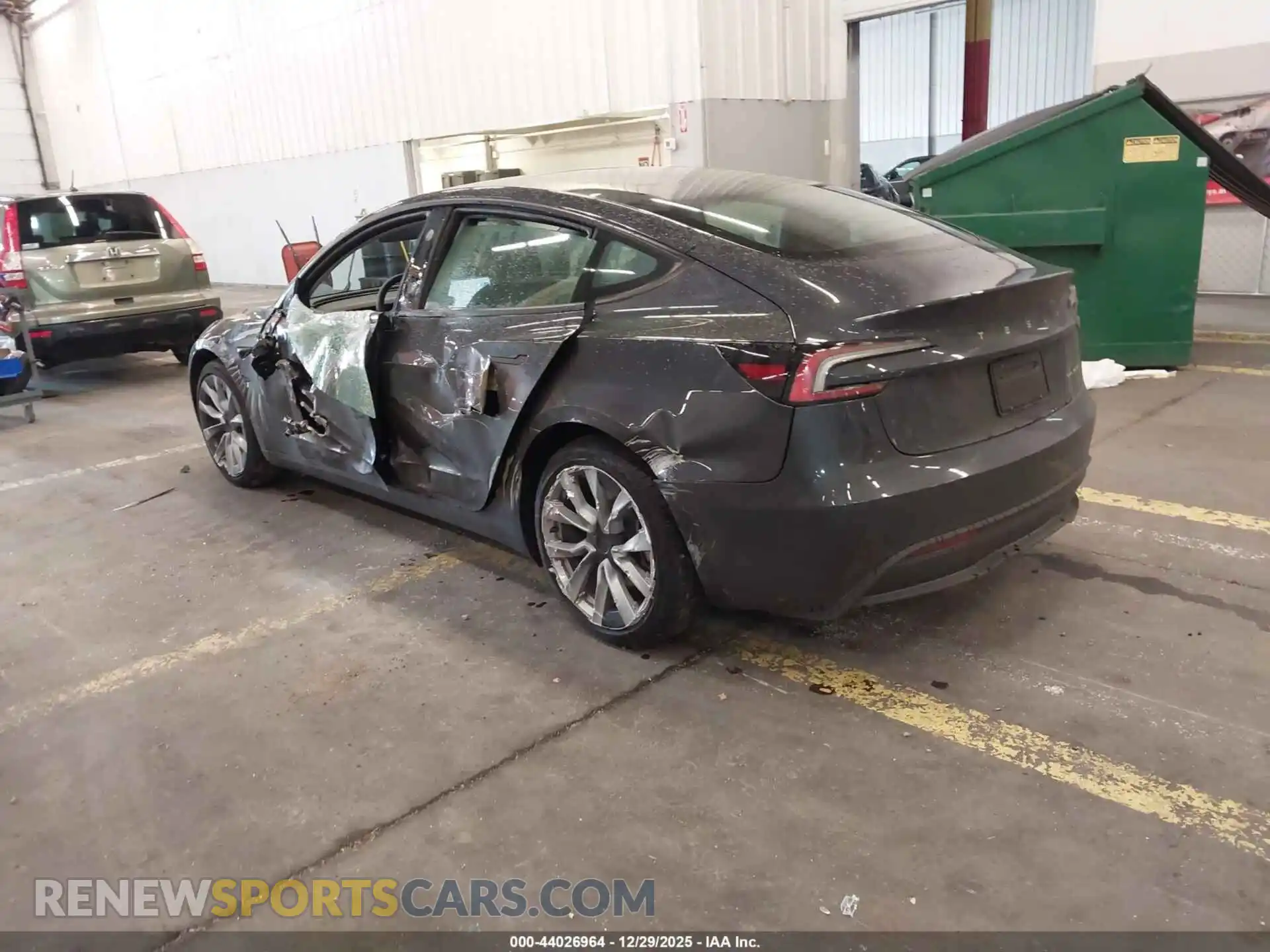 3 Photograph of a damaged car 5YJ3E1EBXSF967346 TESLA MODEL 3 2025