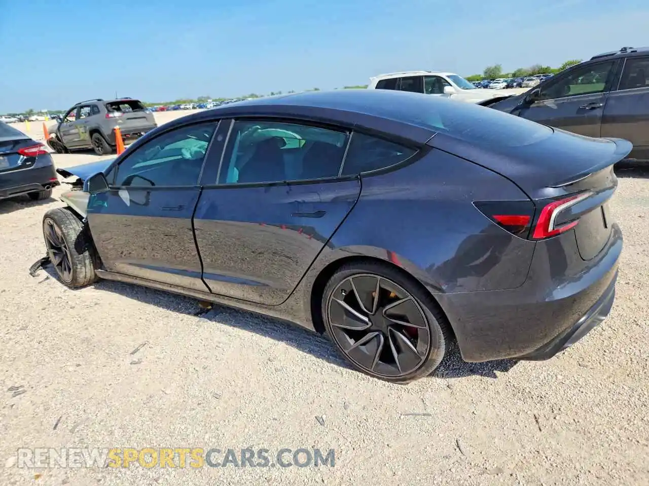 2 Фотография поврежденного автомобиля 5YJ3E1ET2SF992931 TESLA MODEL 3 2025