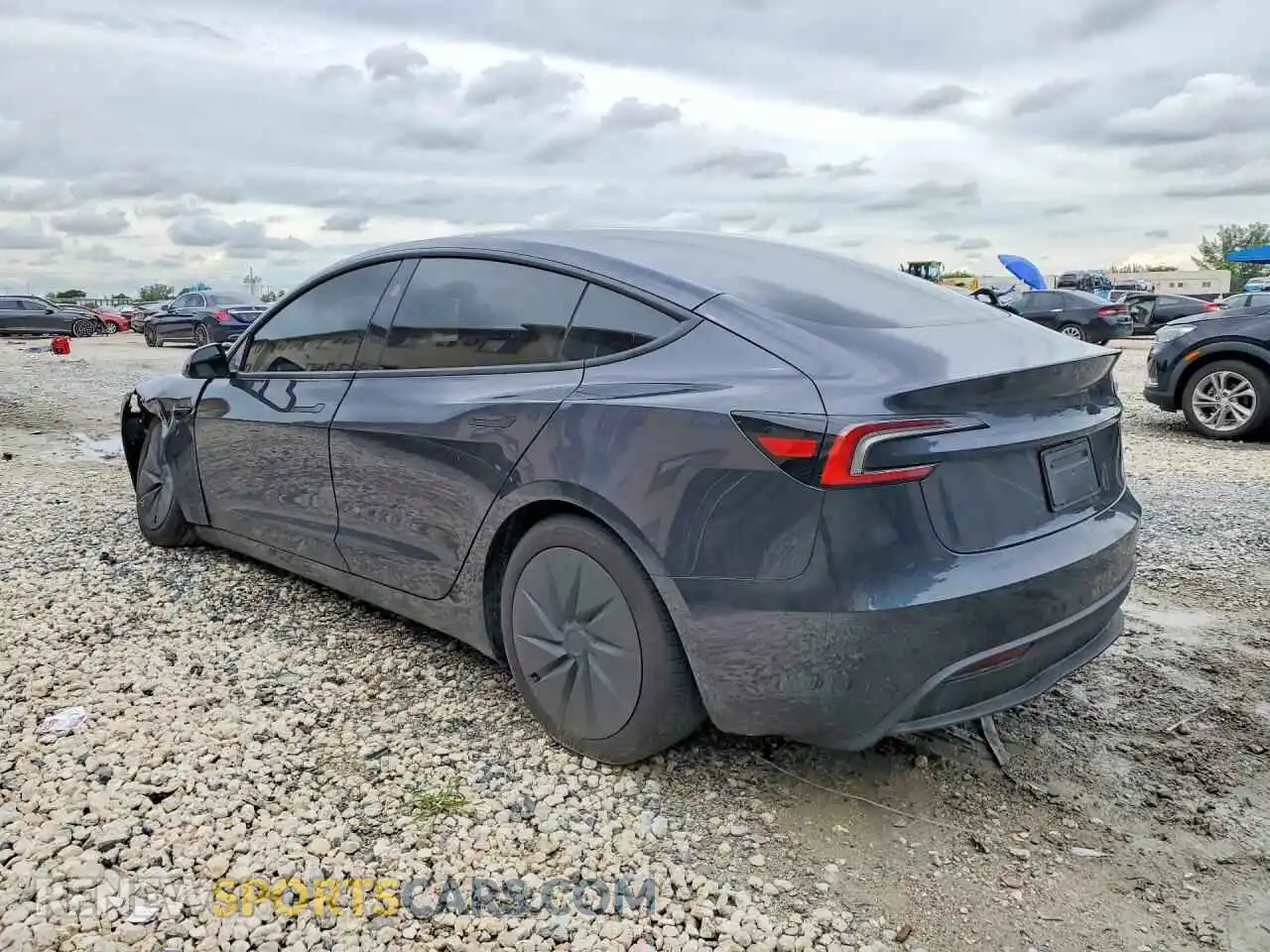 2 Фотография поврежденного автомобиля 5YJ3E1EA4TF162807 TESLA MODEL 3 2026