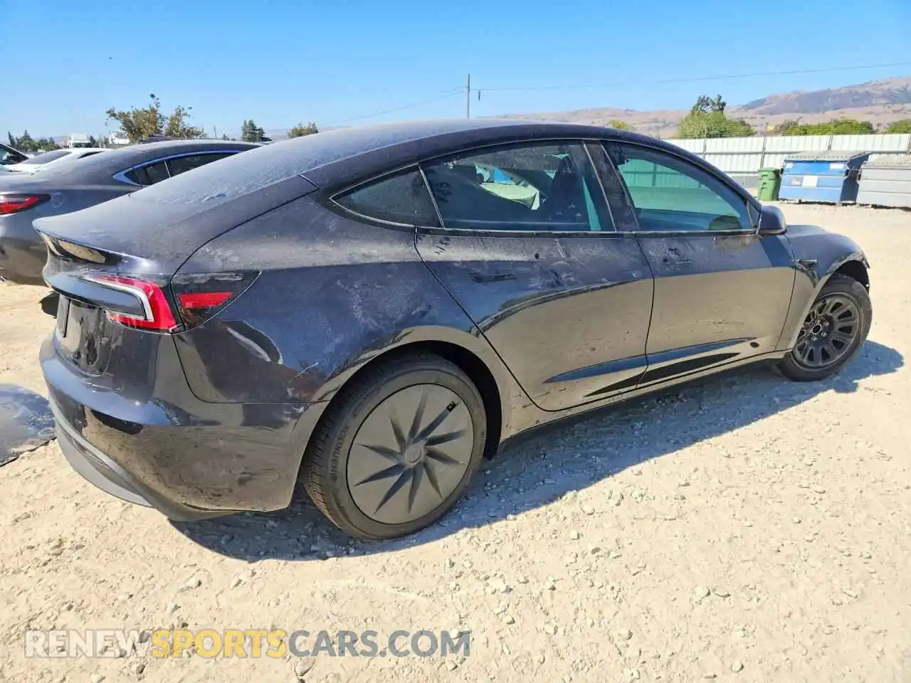 3 Photograph of a damaged car 5YJ3E1EA5TF200626 TESLA MODEL 3 2026
