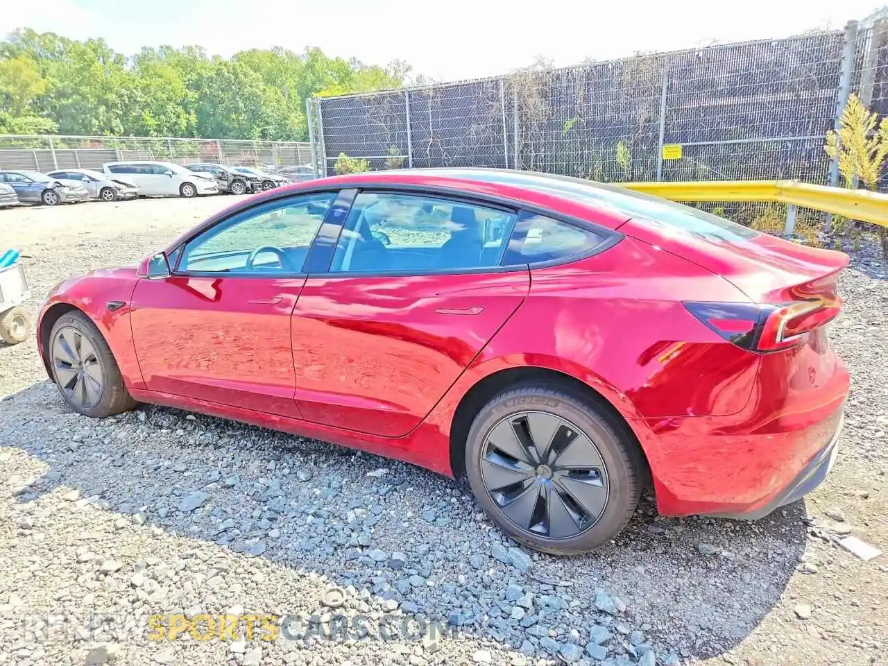 2 fotografías del automóvil dañado 5YJ3E1EB1TF179945 TESLA MODEL 3 2026