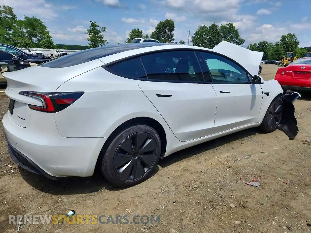 3 fotografías del automóvil dañado 5YJ3E1EB2TF121214 TESLA MODEL 3 2026
