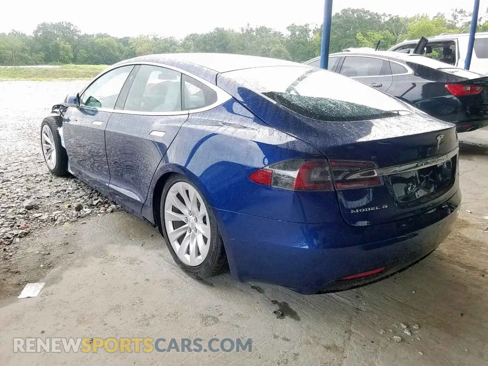 3 Photograph of a damaged car 5YJSA1E20KF306092 TESLA MODEL S 2019