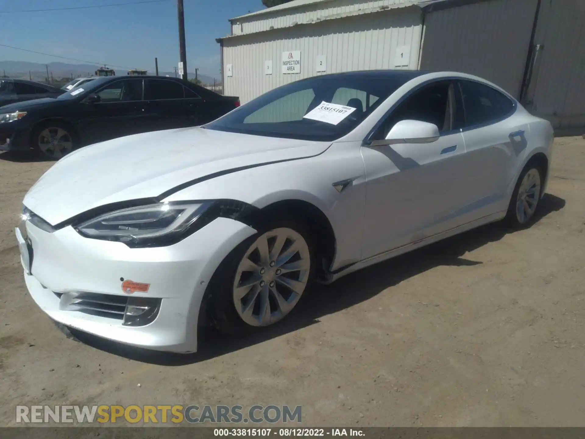 2 Photograph of a damaged car 5YJSA1E20KF348052 TESLA MODEL S 2019