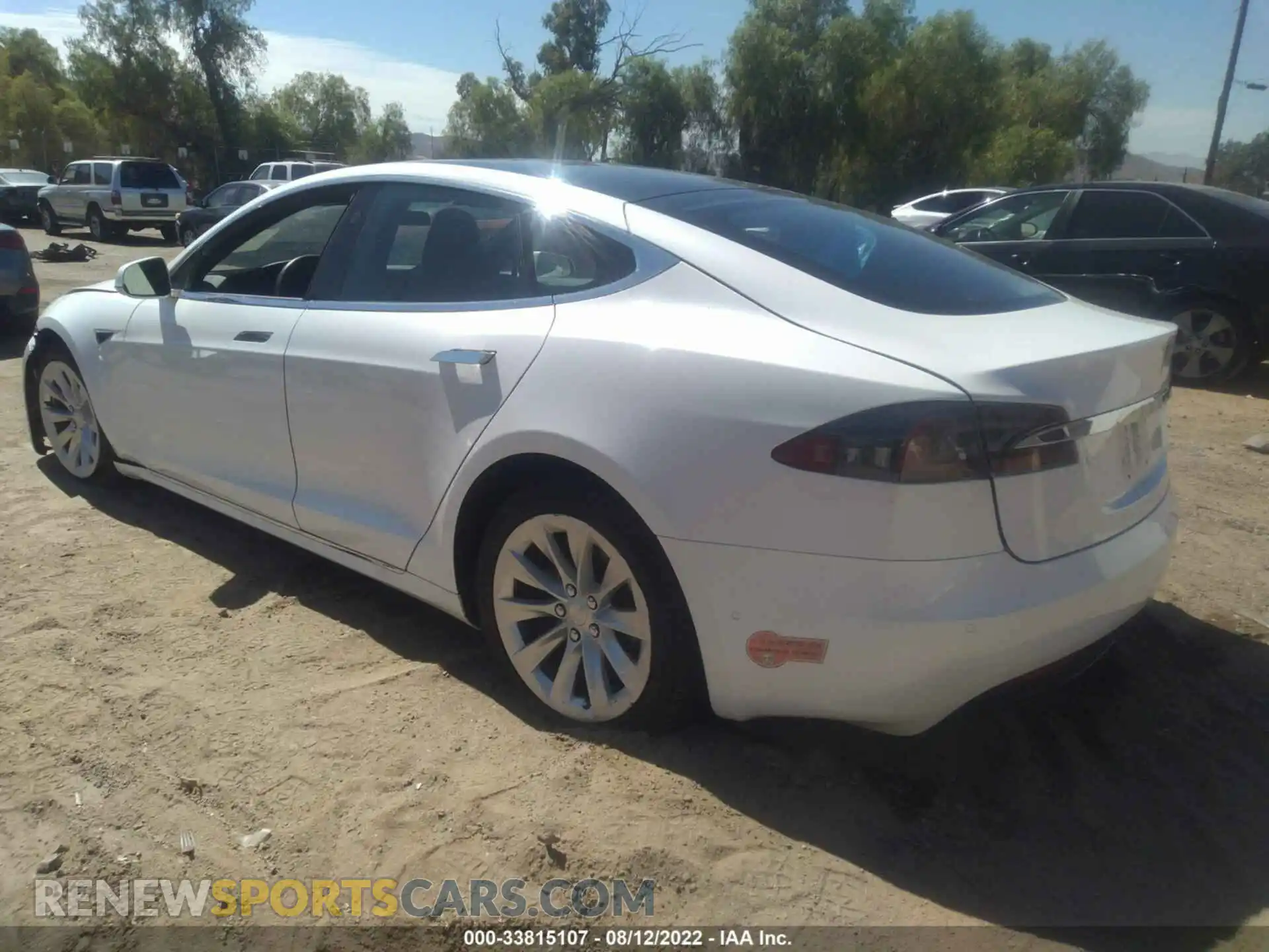 3 Photograph of a damaged car 5YJSA1E20KF348052 TESLA MODEL S 2019