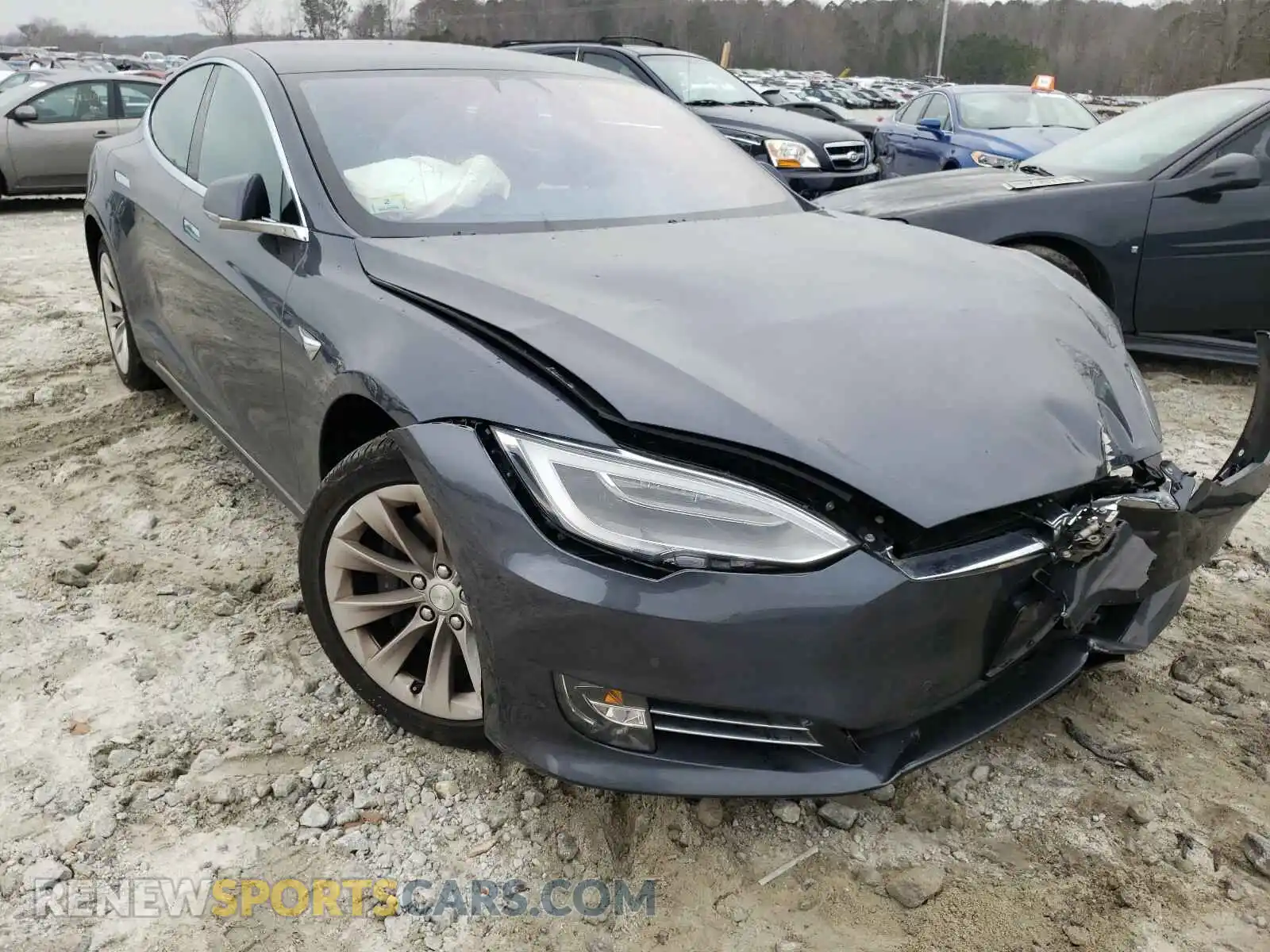 1 Photograph of a damaged car 5YJSA1E23KF304000 TESLA MODEL S 2019