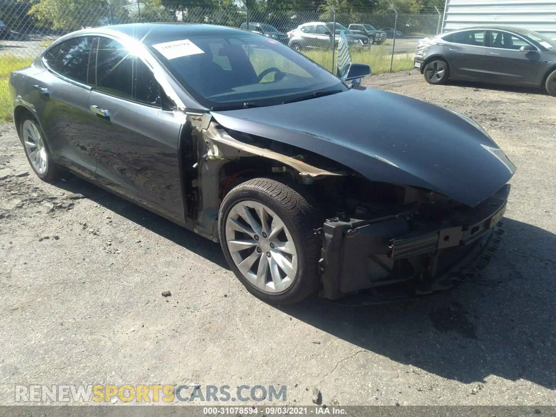 1 fotografías del automóvil dañado 5YJSA1E25KF307075 TESLA MODEL S 2019