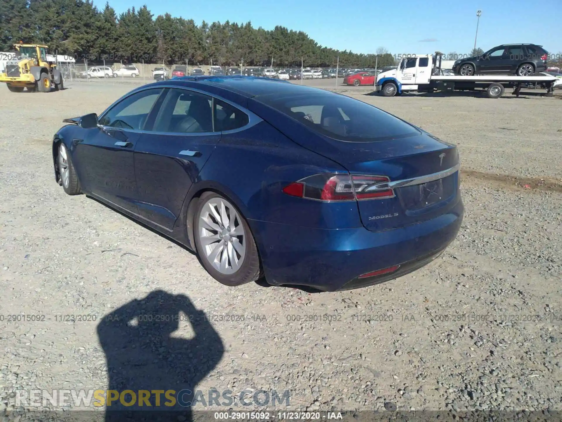 3 Photograph of a damaged car 5YJSA1E27KF305229 TESLA MODEL S 2019
