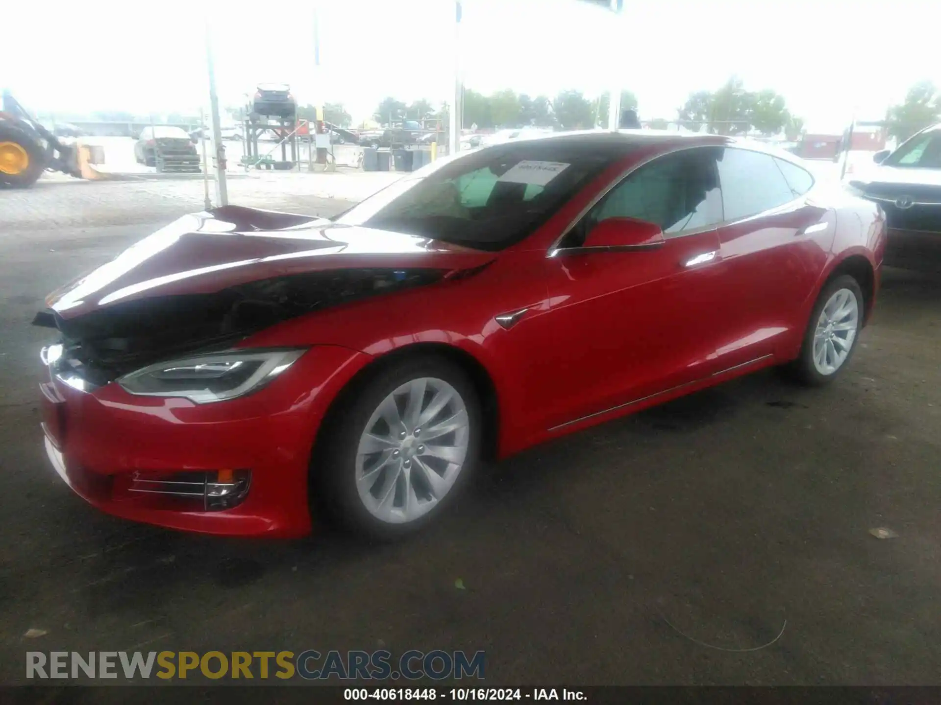 2 Photograph of a damaged car 5YJSA1E28KF335260 TESLA MODEL S 2019