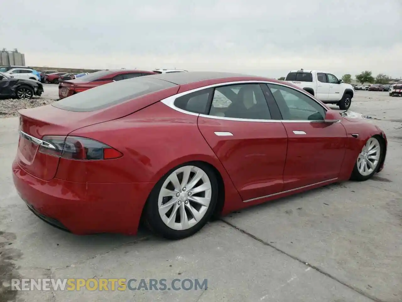 3 Photograph of a damaged car 5YJSA1E29KF347384 TESLA MODEL S 2019