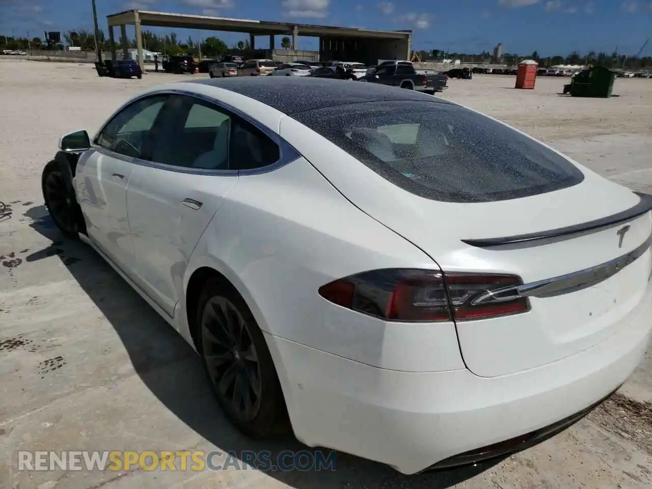 3 Photograph of a damaged car 5YJSA1E47KF330634 TESLA MODEL S 2019