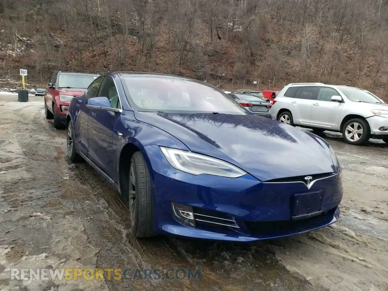 1 Photograph of a damaged car 5YJSA1E20LF354886 TESLA MODEL S 2020