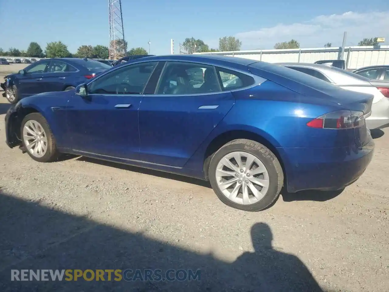2 Photograph of a damaged car 5YJSA1E20LF361496 TESLA MODEL S 2020
