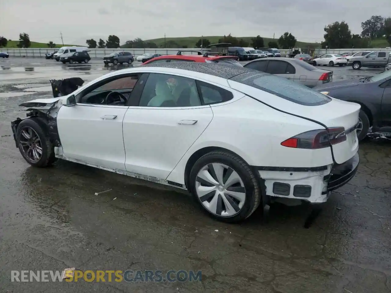 2 Photograph of a damaged car 5YJSA1E20LF390951 TESLA MODEL S 2020