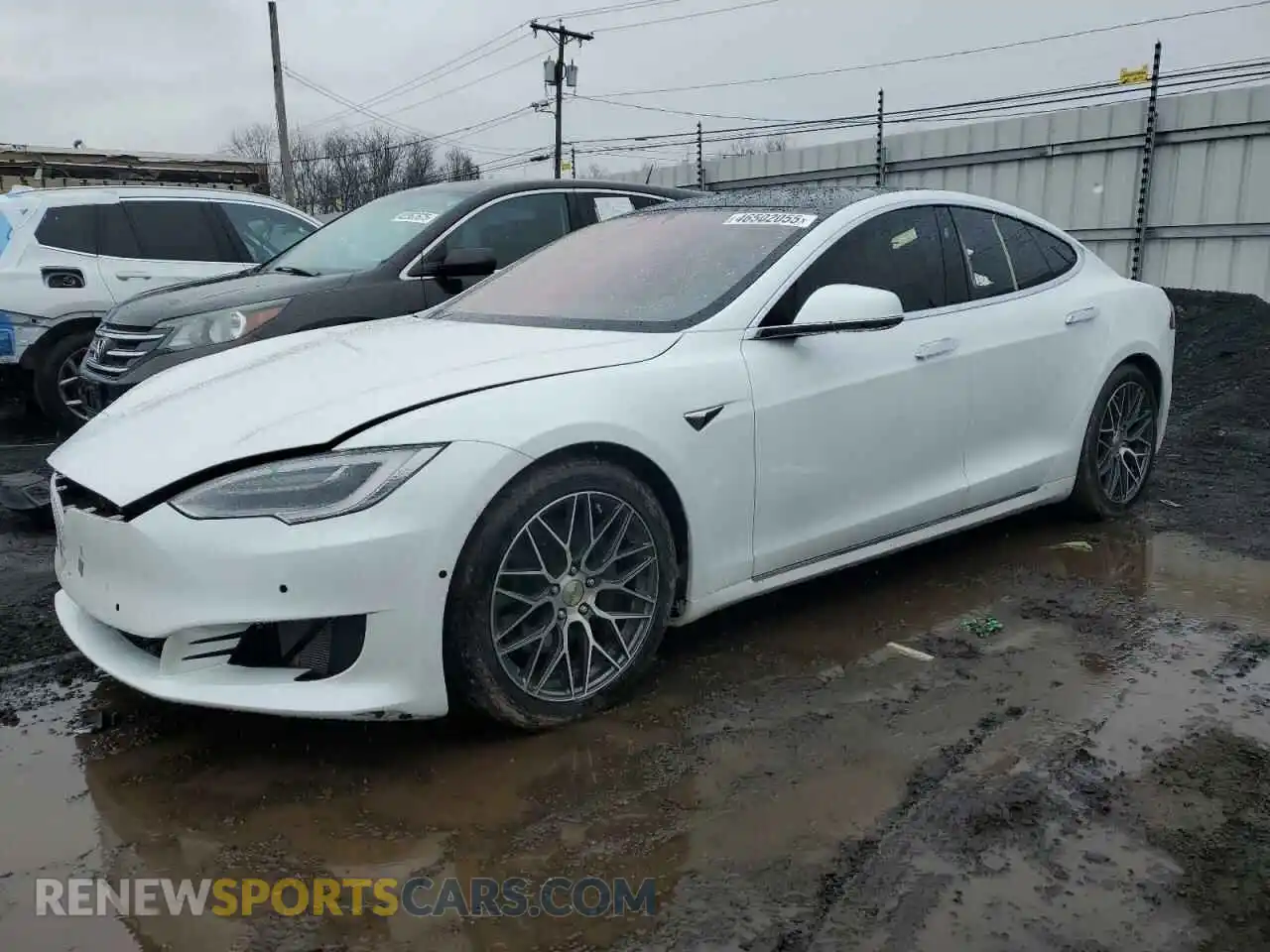 1 Photograph of a damaged car 5YJSA1E21LF398668 TESLA MODEL S 2020