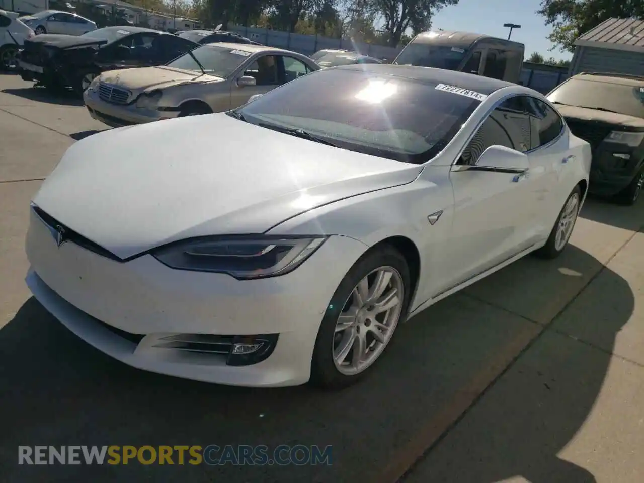 1 Photograph of a damaged car 5YJSA1E21LF399853 TESLA MODEL S 2020