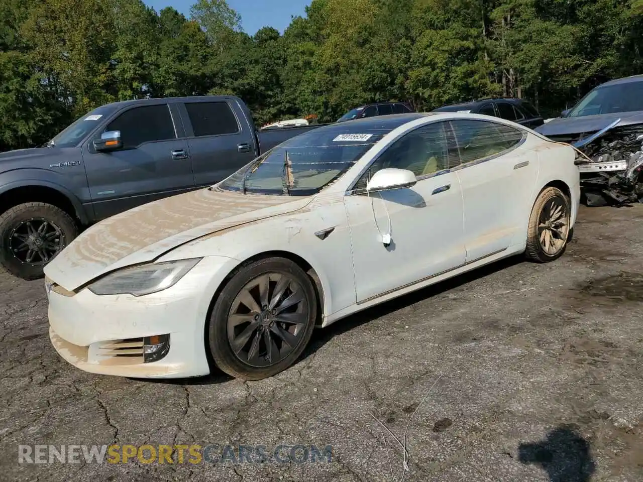 1 Photograph of a damaged car 5YJSA1E22LF360575 TESLA MODEL S 2020