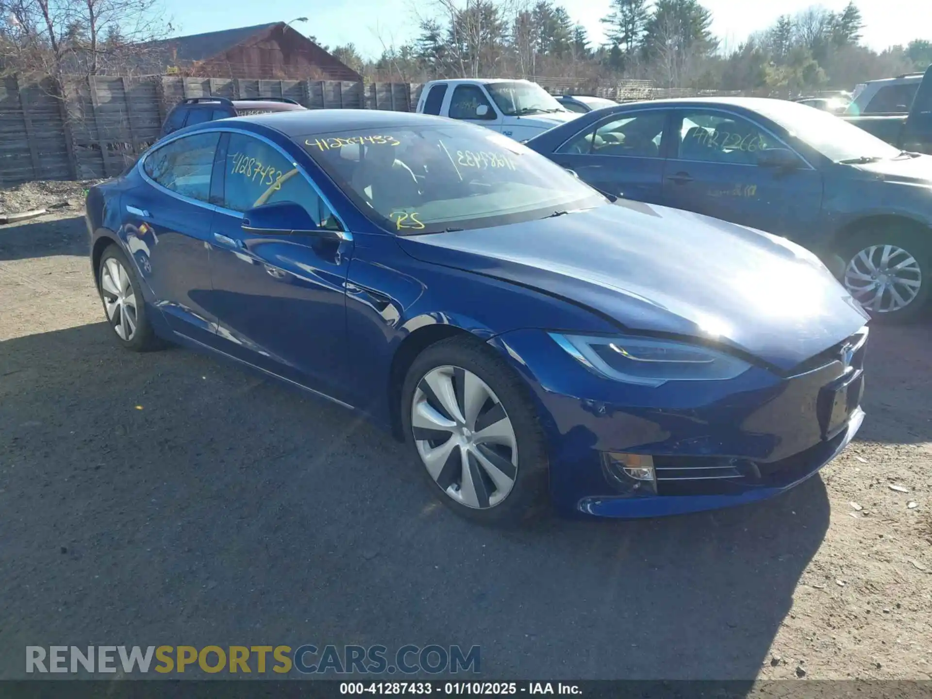 1 Photograph of a damaged car 5YJSA1E22LF411900 TESLA MODEL S 2020