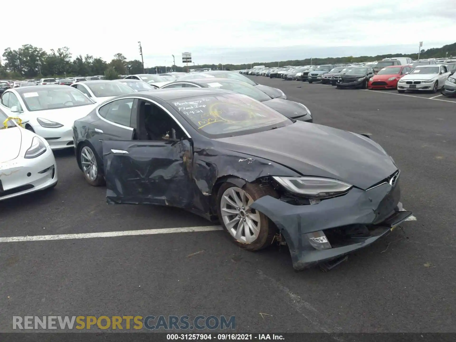 1 Photograph of a damaged car 5YJSA1E25LF359632 TESLA MODEL S 2020