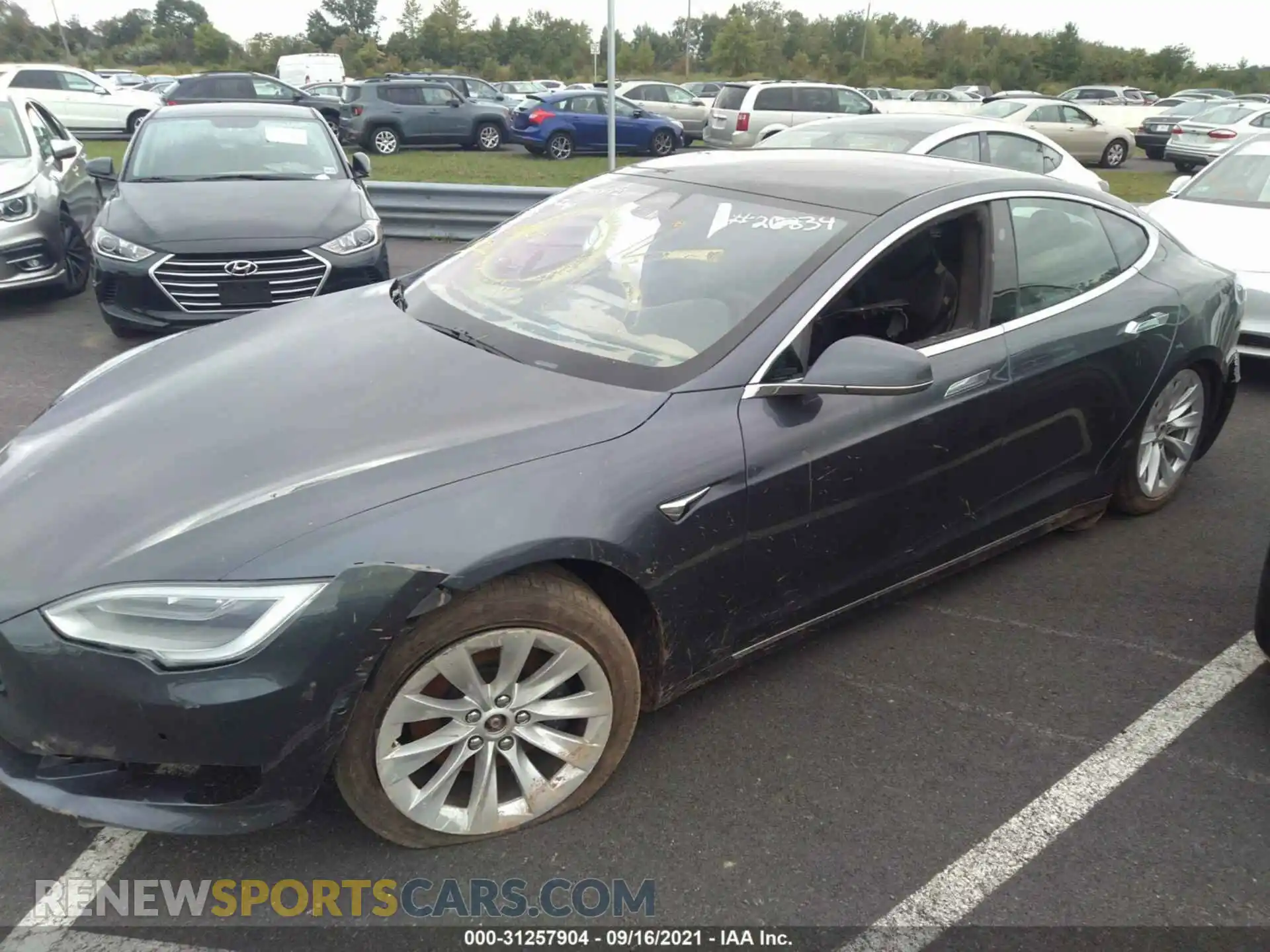 2 Photograph of a damaged car 5YJSA1E25LF359632 TESLA MODEL S 2020