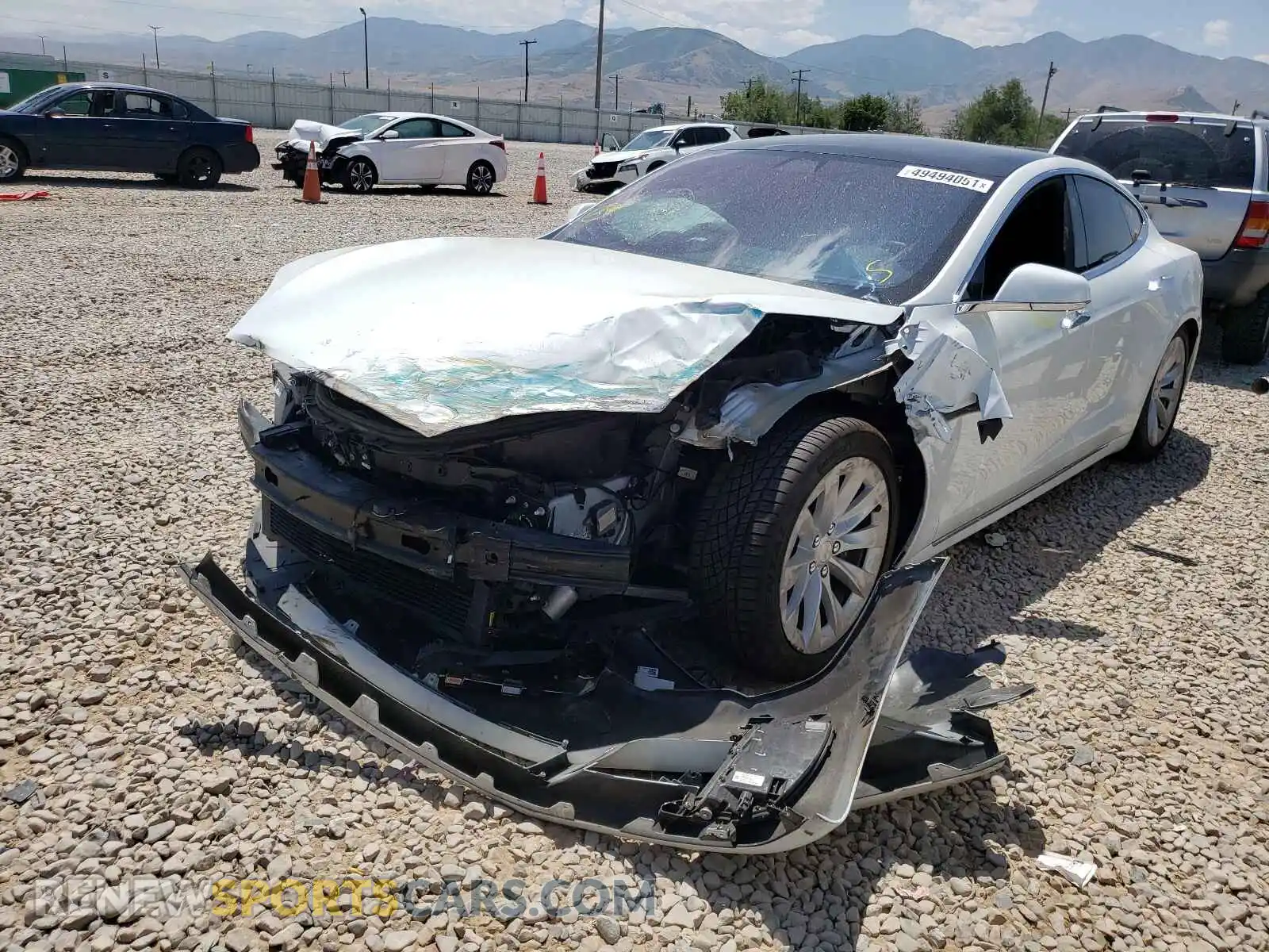 2 Photograph of a damaged car 5YJSA1E26LF366847 TESLA MODEL S 2020