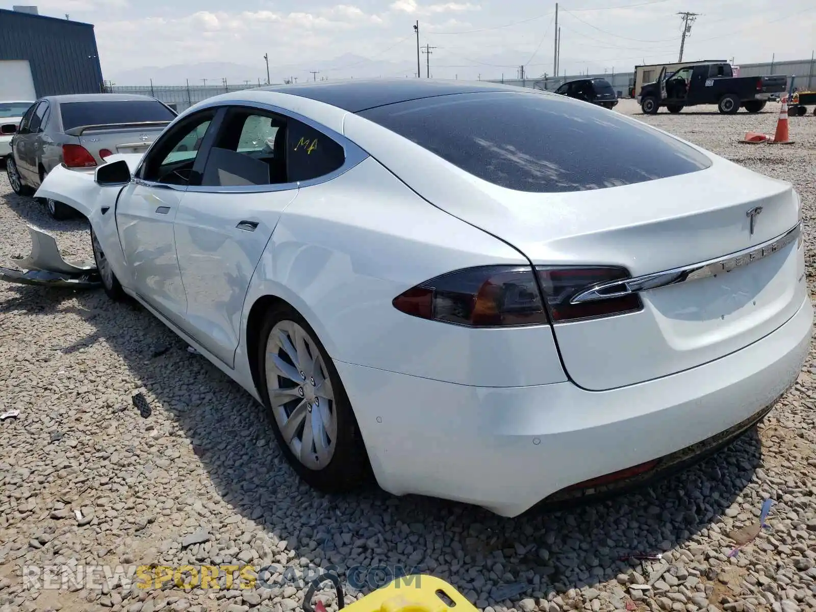 3 Photograph of a damaged car 5YJSA1E26LF366847 TESLA MODEL S 2020