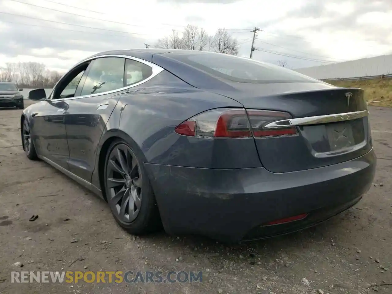 3 Photograph of a damaged car 5YJSA1E27LF357946 TESLA MODEL S 2020