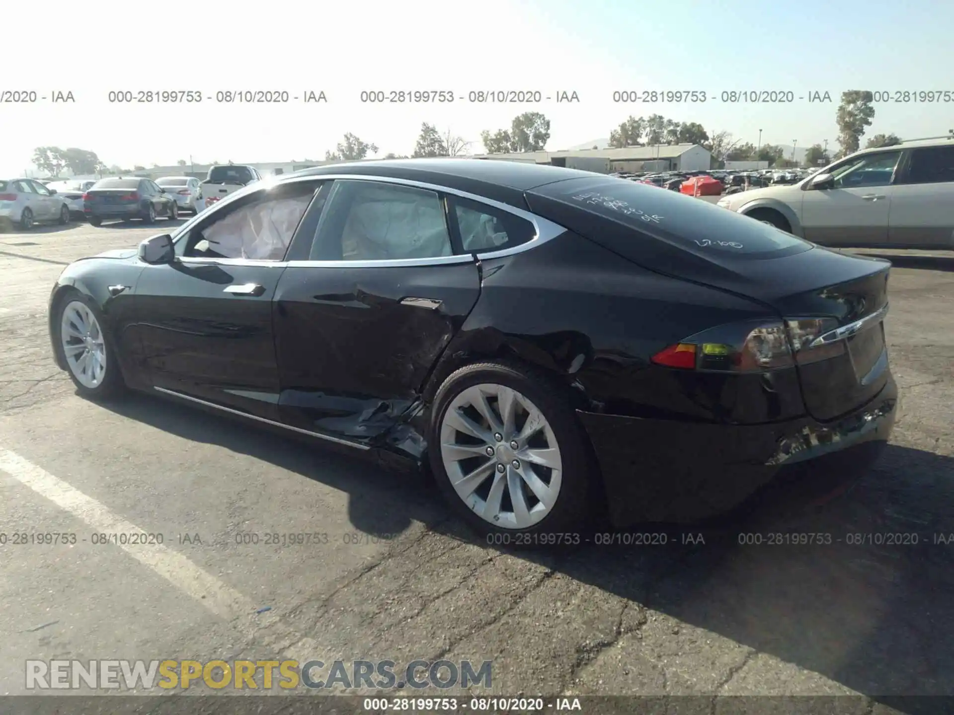 3 Photograph of a damaged car 5YJSA1E28LF361004 TESLA MODEL S 2020