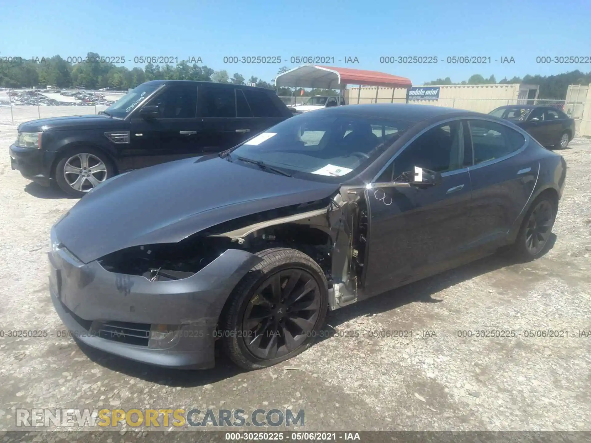 2 Photograph of a damaged car 5YJSA1E28LF411030 TESLA MODEL S 2020