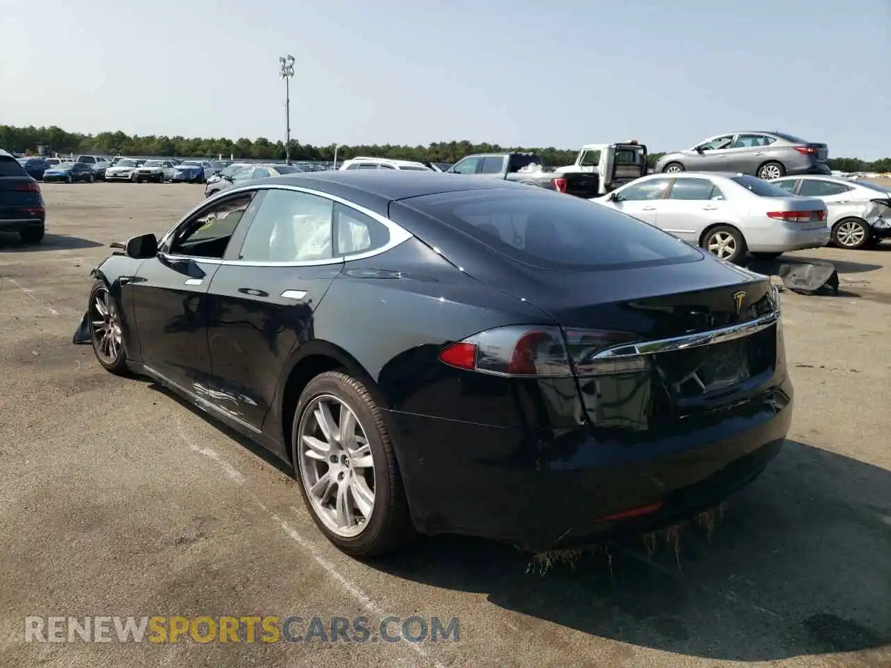 3 Фотография поврежденного автомобиля 5YJSA1E29LF413353 TESLA MODEL S 2020