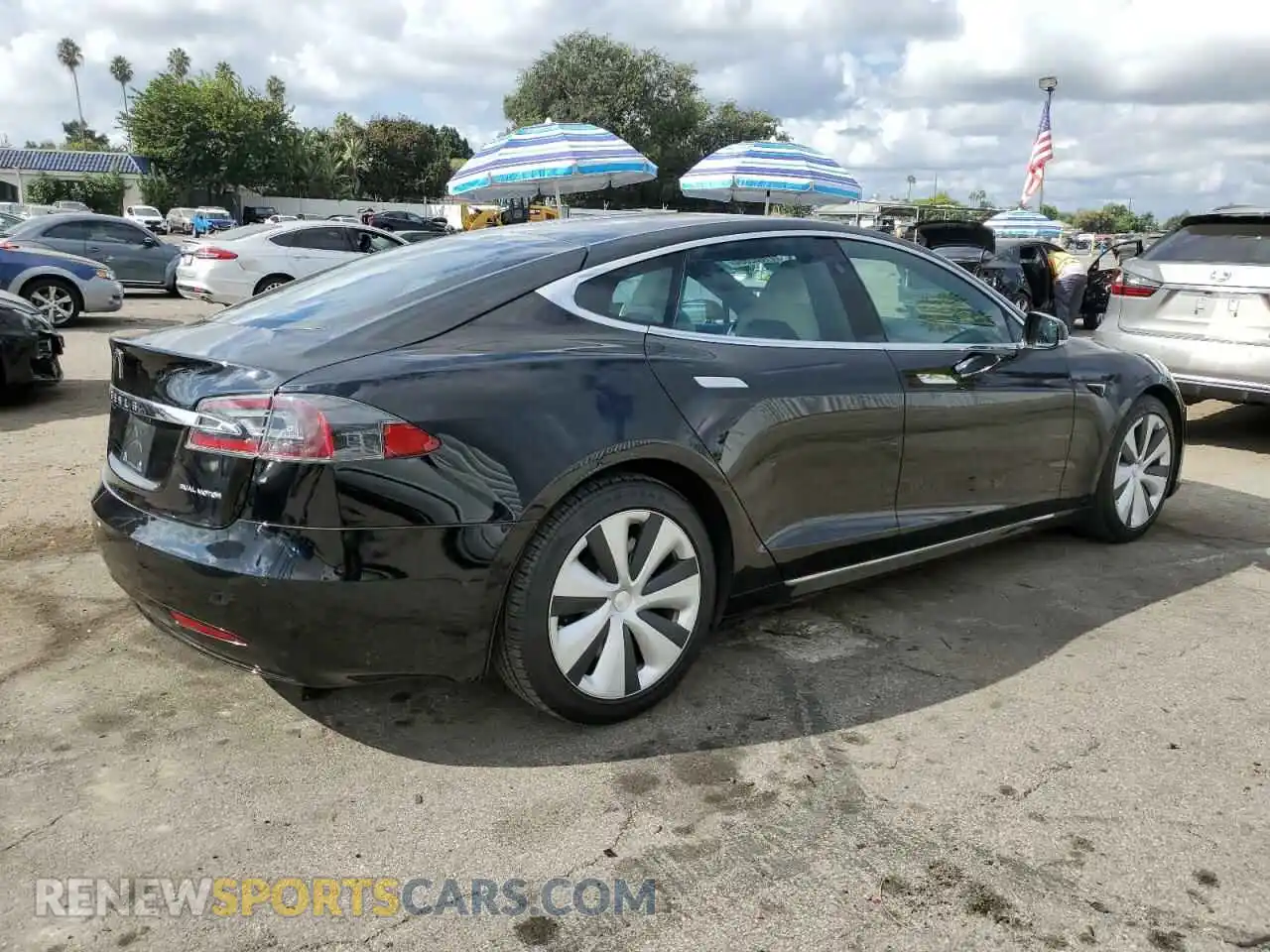 3 Photograph of a damaged car 5YJSA1E29LF415166 TESLA MODEL S 2020