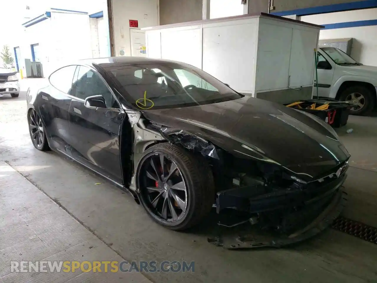 1 Photograph of a damaged car 5YJSA1E42LF387499 TESLA MODEL S 2020