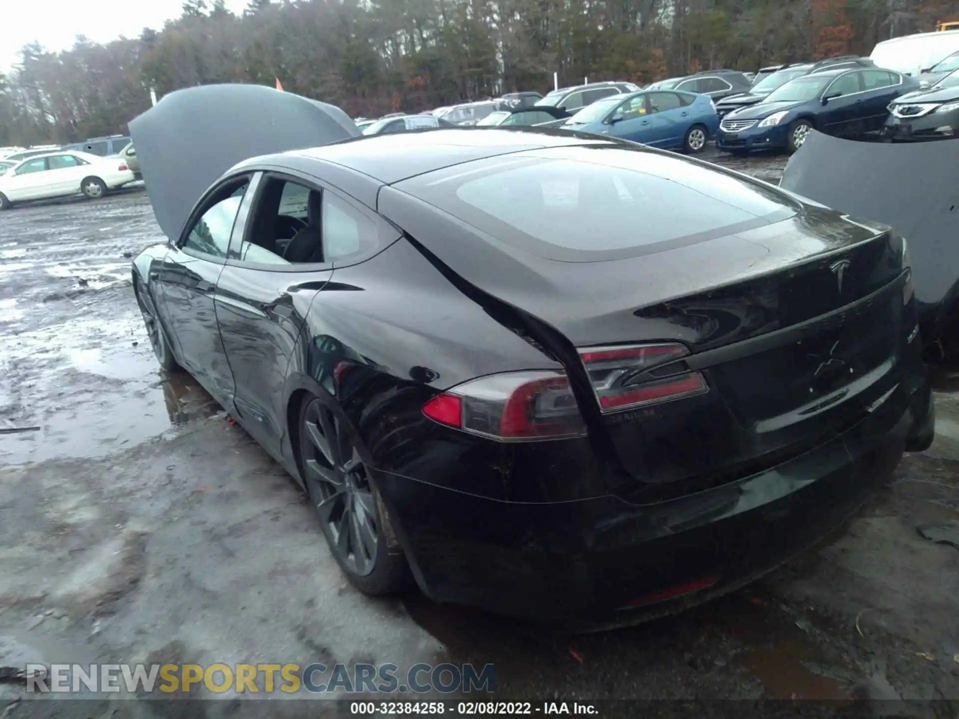 3 Photograph of a damaged car 5YJSA1E47LF412820 TESLA MODEL S 2020